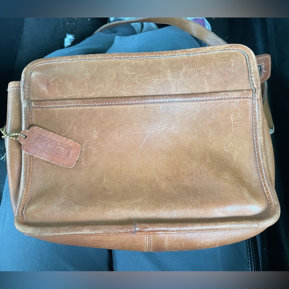RARE Vintage Coach Swagger Purse